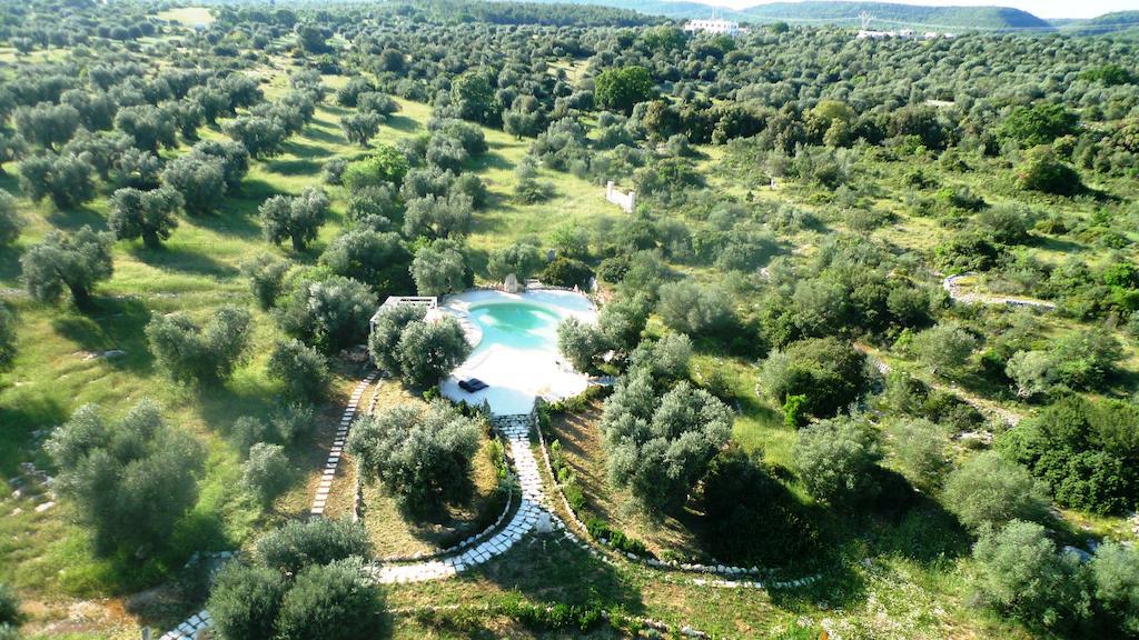 Masseria Quis Ut Deus Crispiano Екстериор снимка