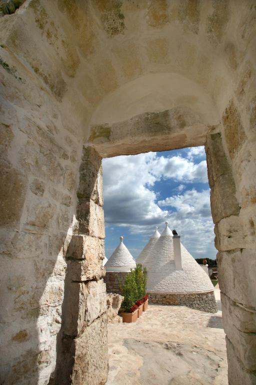 Masseria Quis Ut Deus Crispiano Екстериор снимка